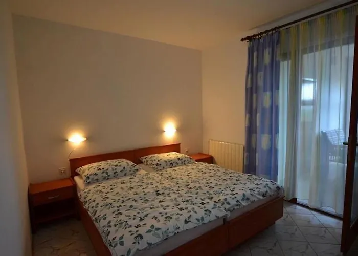 Villa Dragica A6 *